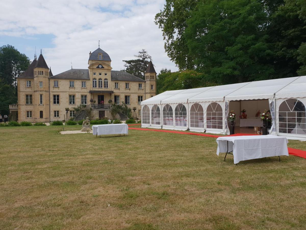 Chateau Du Four De Vaux Varennes-Vauzelles Esterno foto